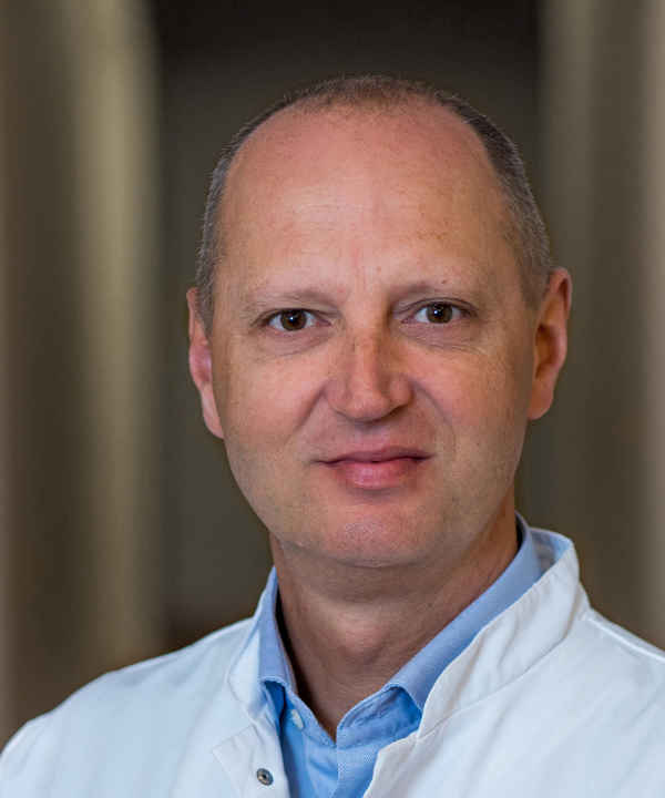 Dr. Andreas Flaucher